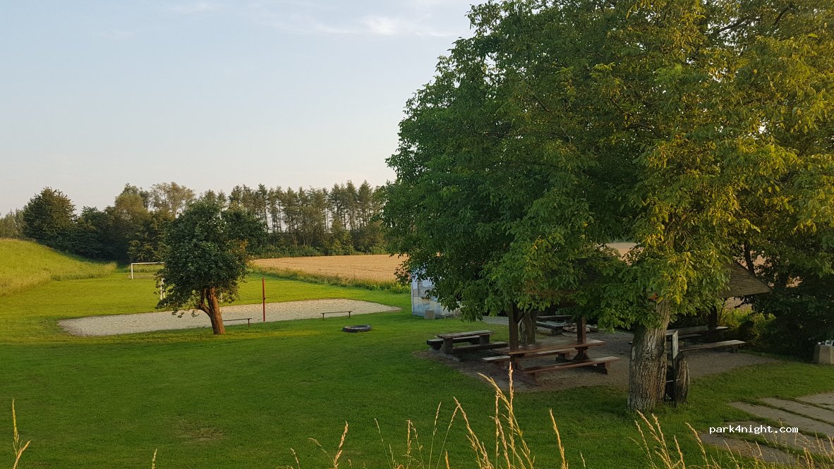 (47-450) Roszków - 12 Wiejska — foto