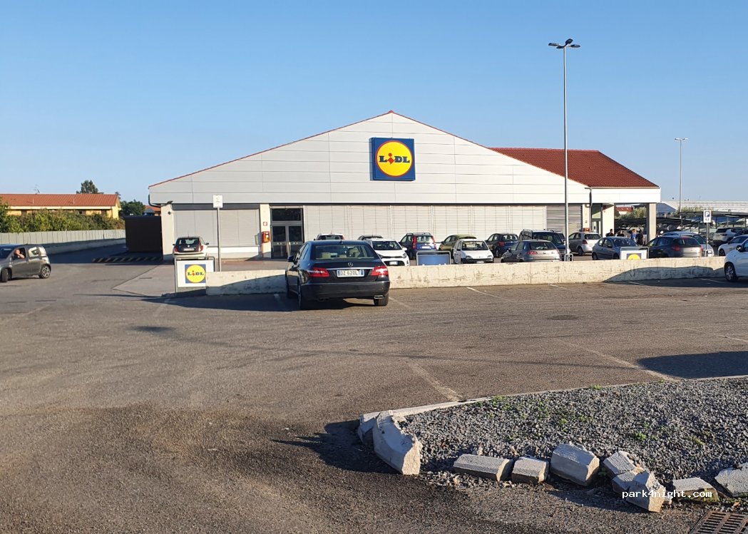 (95013) Fiumefreddo Sicilia - 10 Via Regina del Cielo — foto 3