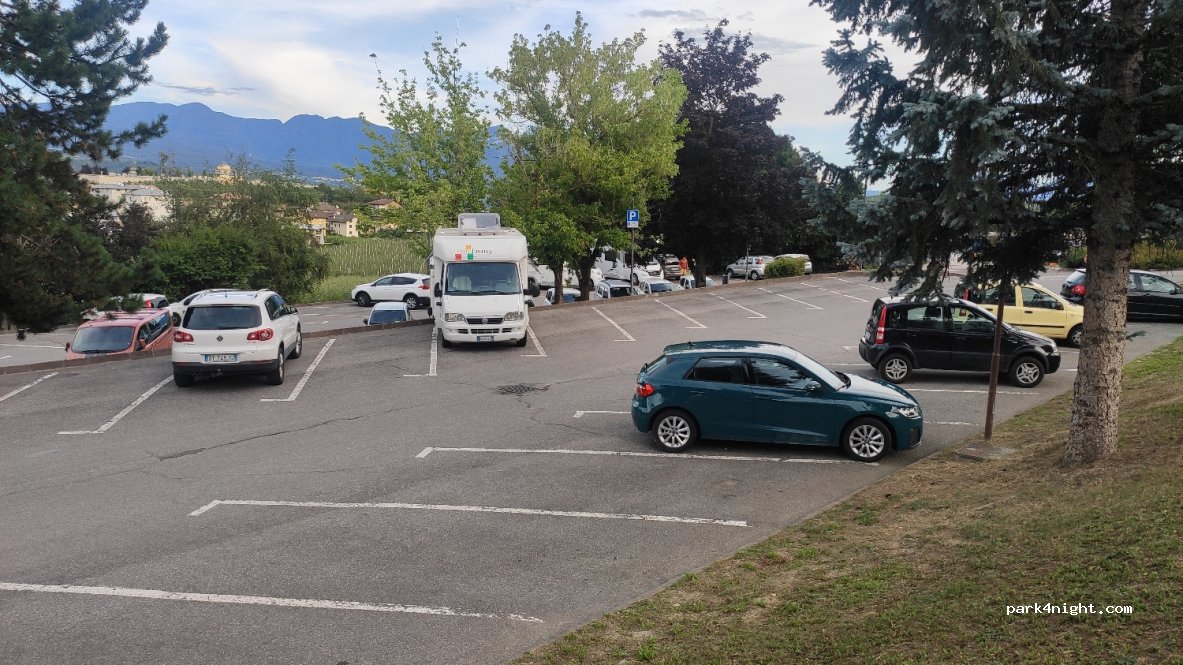 (38023) Cles - Via Alcide De Gasperi 52 — foto