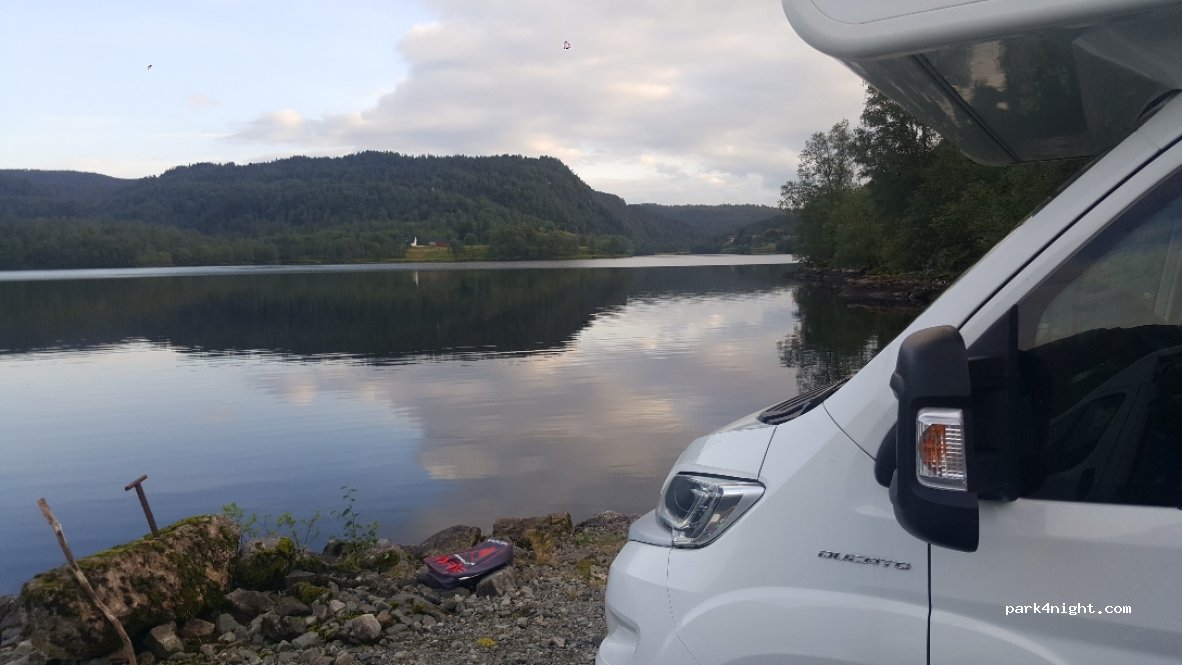 (6953)  - 38 Staurdalsvegen — foto