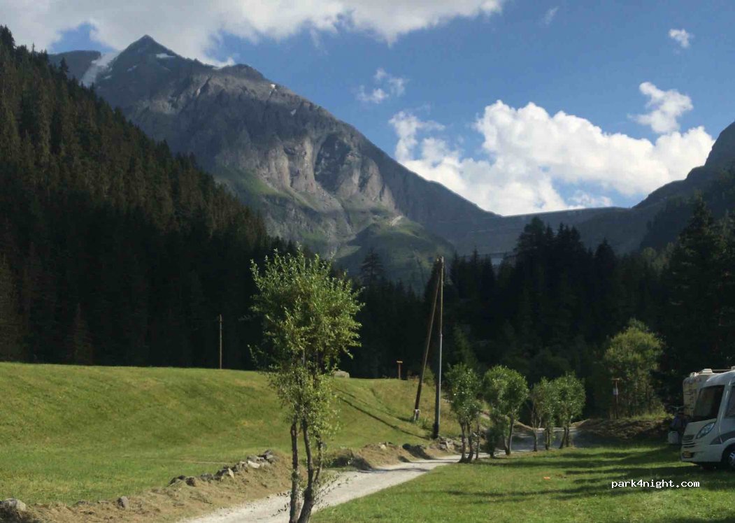 Hôtel restaurant camping Val-des-Dix — foto