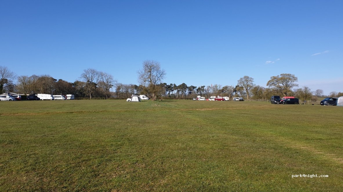 Barracks Farm — foto