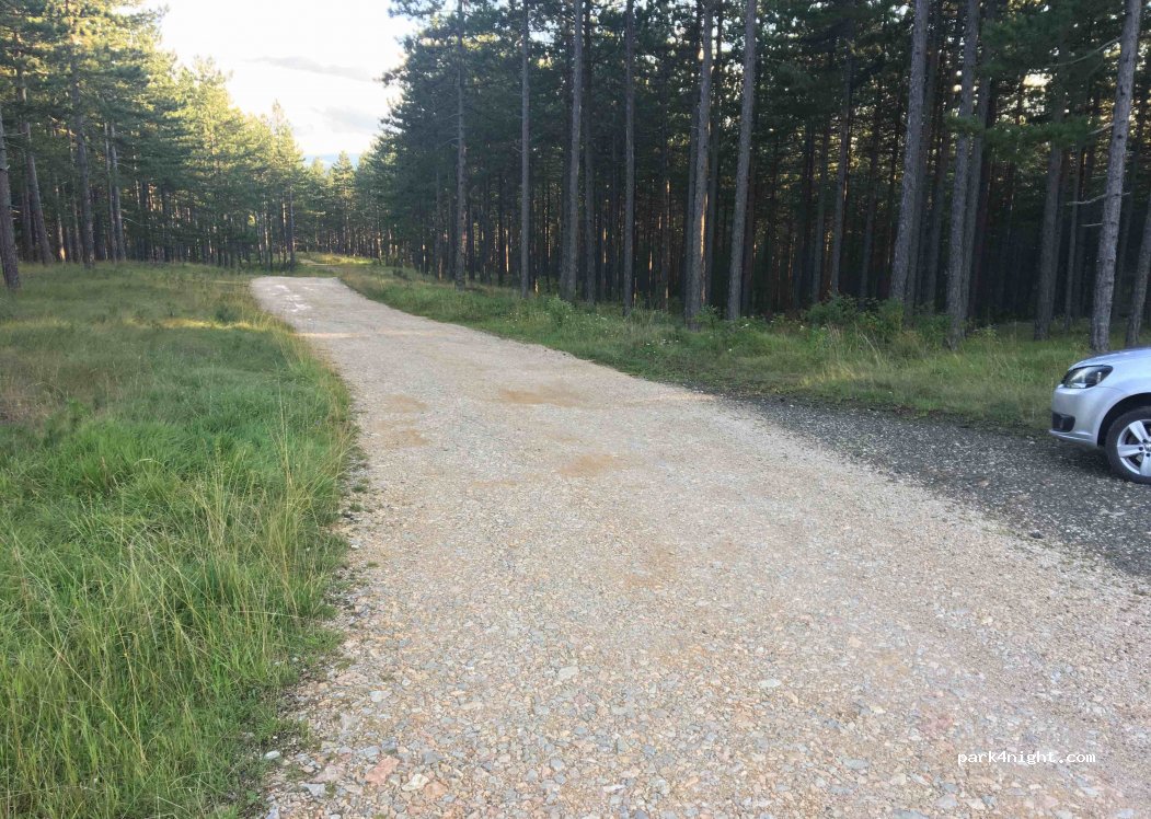 () Strmac - Unnamed Road — foto 3