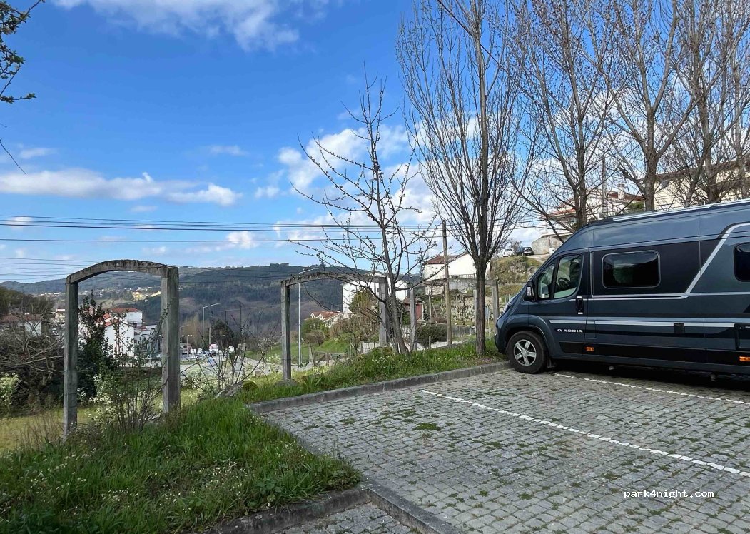 (3600) Castro Daire - 6 Rua Cabine — foto 3
