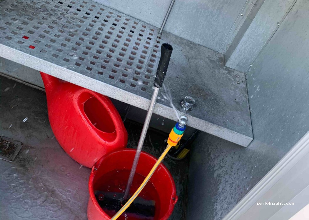 (575 91)  - 2 Pumpgatan — foto 2
