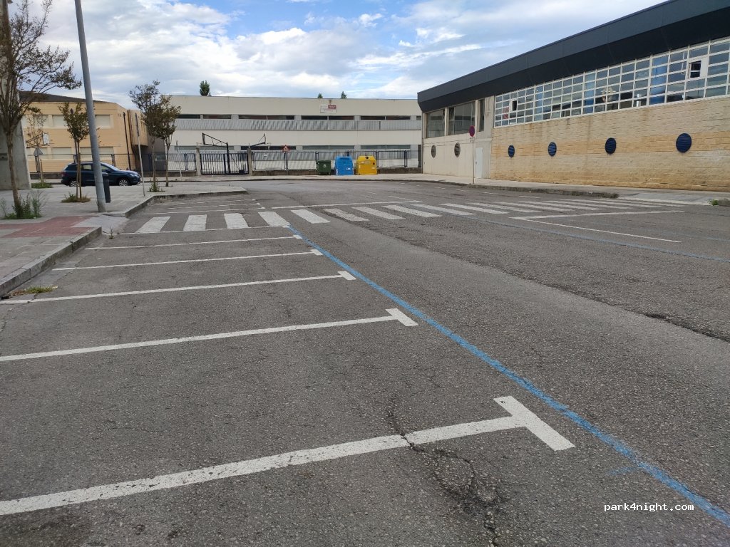 (39740) Santoña - s/n Calle Sor María del Carmen — foto 2