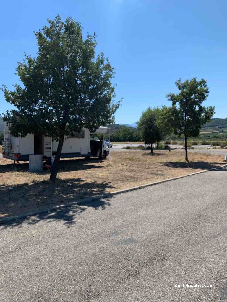 (26770) Rousset-les-Vignes - — foto