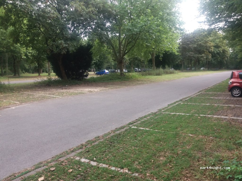 (47239) Duisburg - 99 Lohfelder Weg — foto