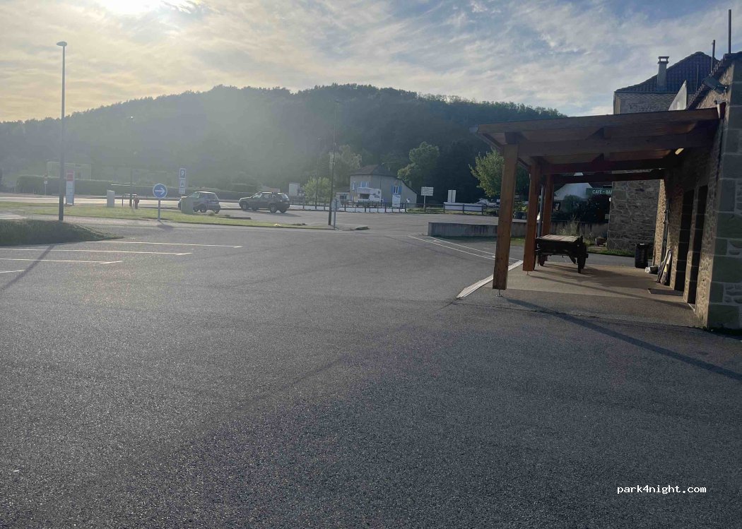(26260) Charmes-sur-l'Herbasse - 125 Le Gouret — foto