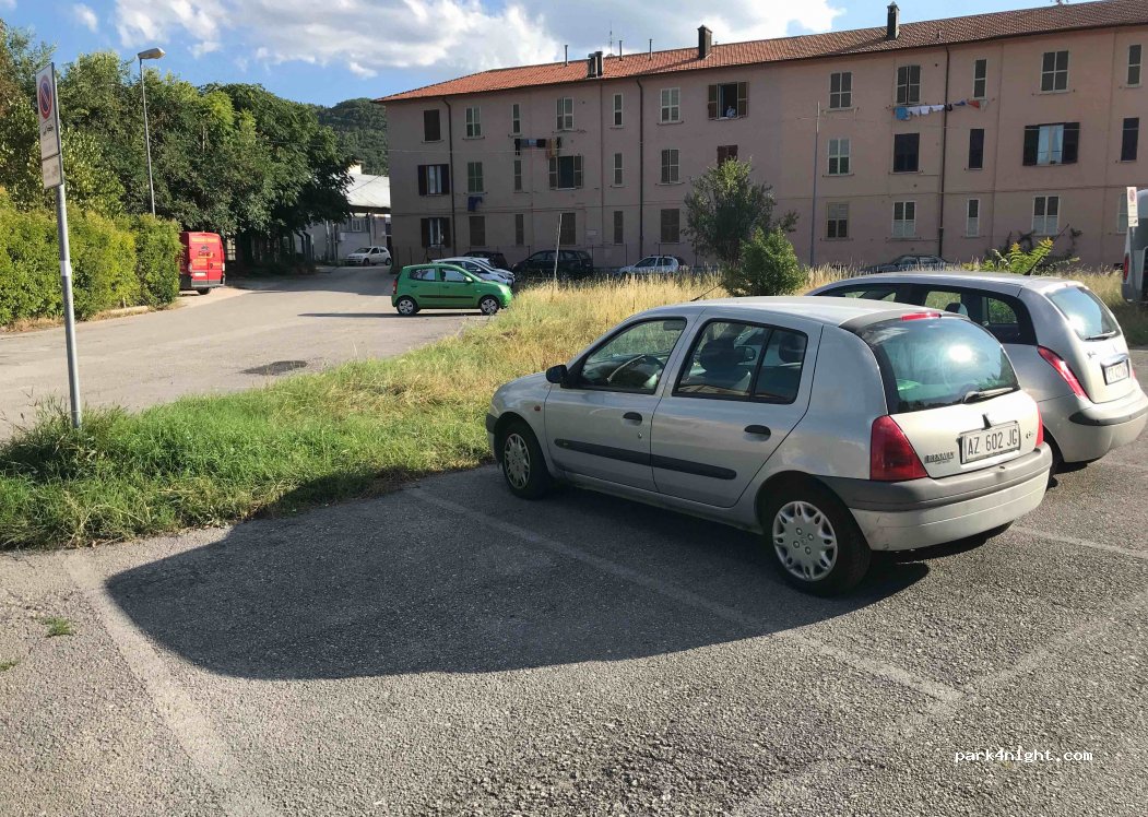 (60044) Fabriano - 11 Viale Pietro Miliani — foto