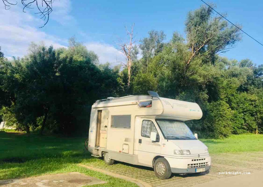(6900) Makó - 11 Szundi Jenő utca — foto