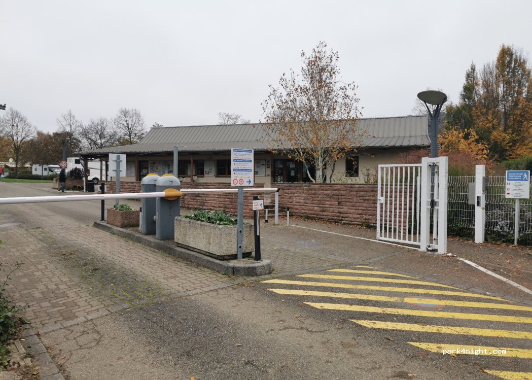 Camping Municipal Le Vallon de l'Ehn — foto 5