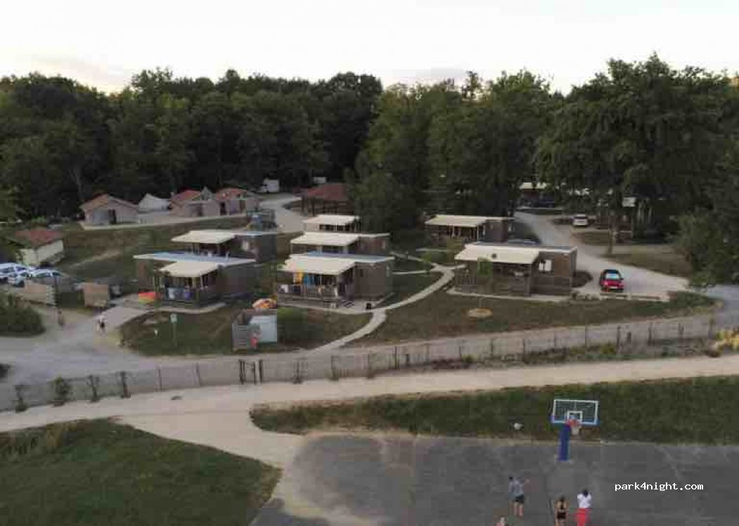Camping Municipal La Grange du Pin — foto 2