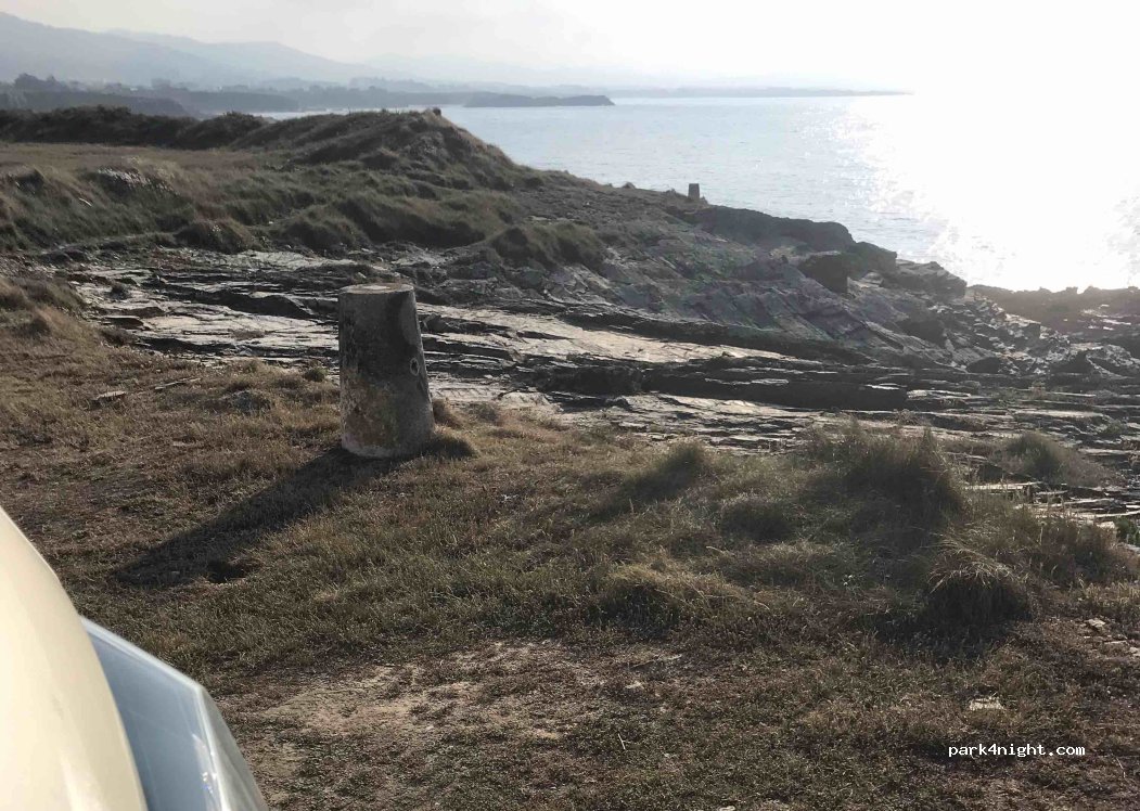 (27715) Ribadeo - Unnamed Road — foto