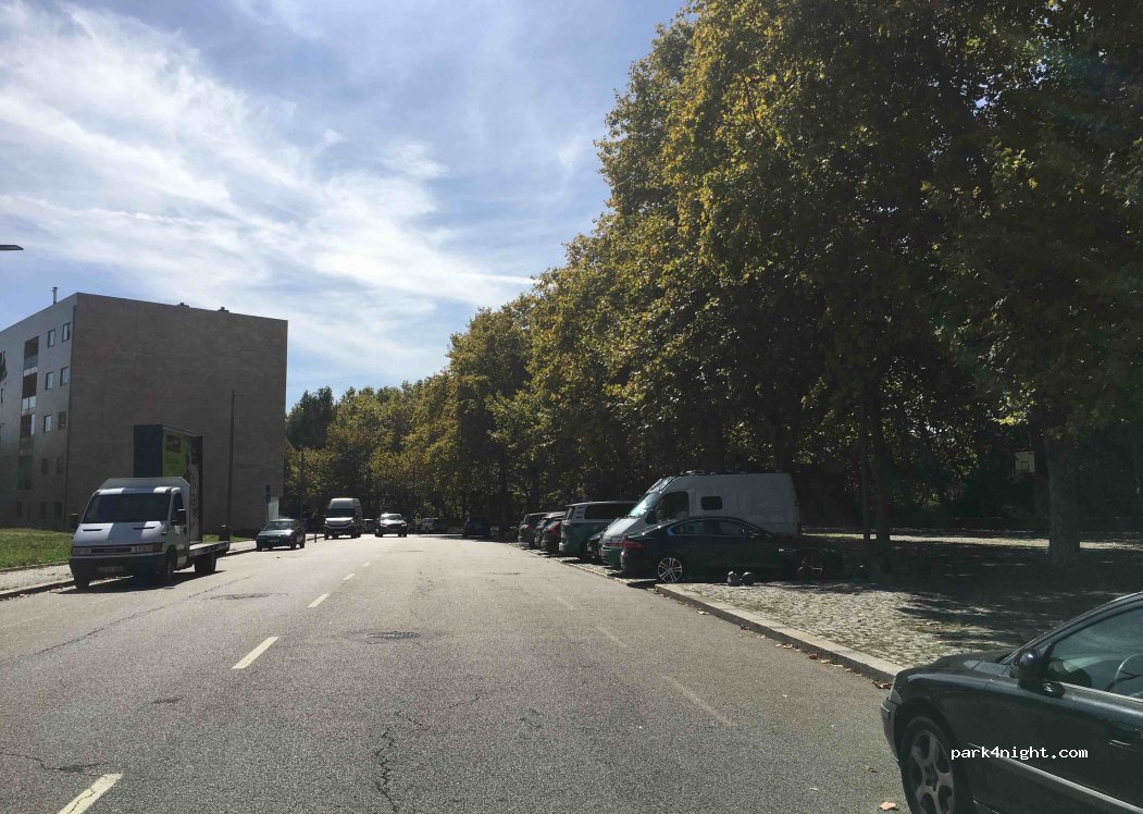 (4100-376) Porto - 279 Avenida do Parque — foto 3