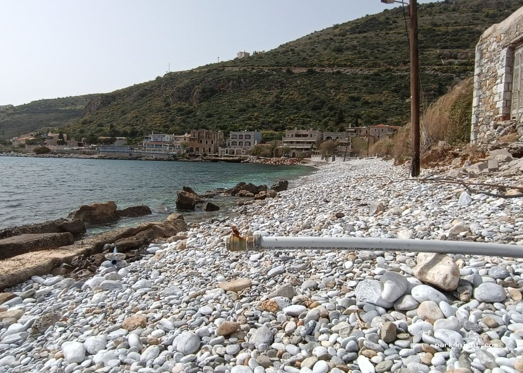 (230 62) Karavostasi - Unnamed Road — foto 4