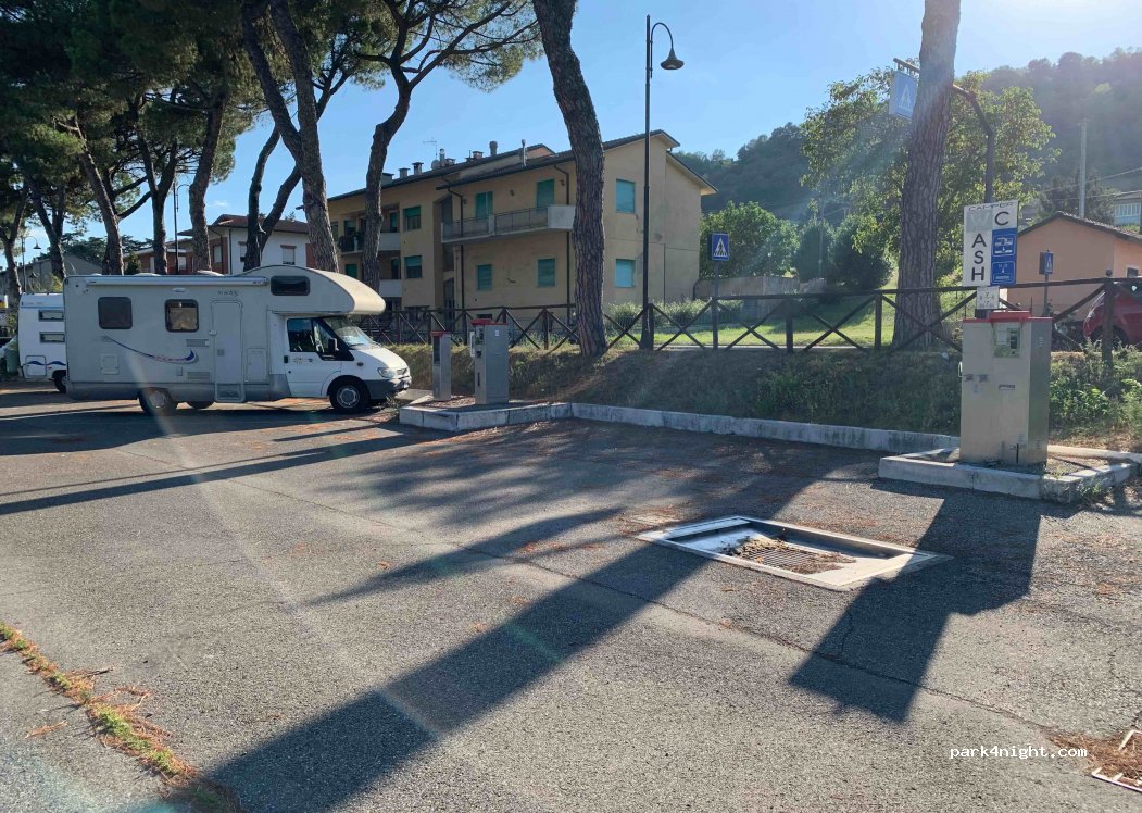 (47025) Mercato Saraceno - 3 Via Sandro Pertini — foto