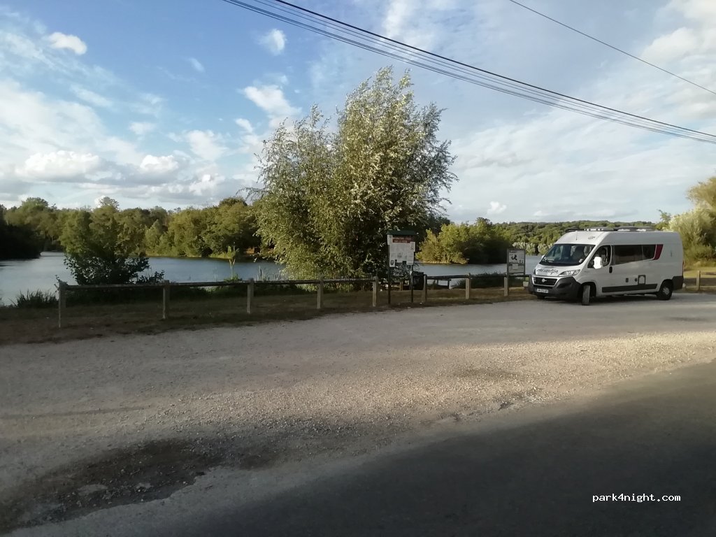 (77460) Souppes-sur-Loing - 8 Chemin des Prés Longs — foto