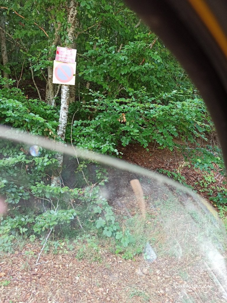 (07470) Lachapelle-Graillouse - Unnamed Road — foto 2