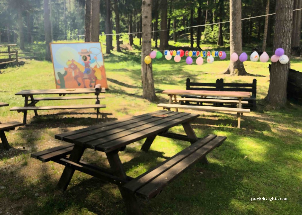 Area sosta camper La Pineta — foto
