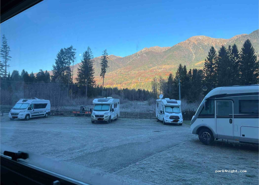 Area sosta camper La Pineta — foto 4