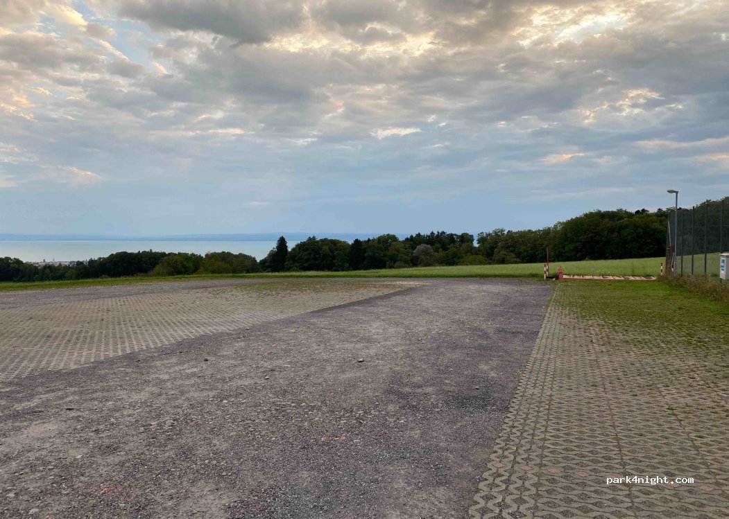 (9033) Untereggen - 10 Spielbüelstrasse — foto
