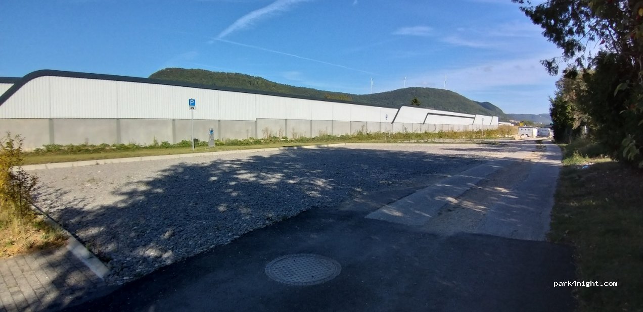 Wohnmobilstellplatz Gingen an der Fils — foto