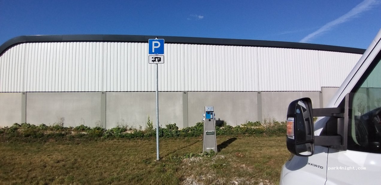 Wohnmobilstellplatz Gingen an der Fils — foto 2