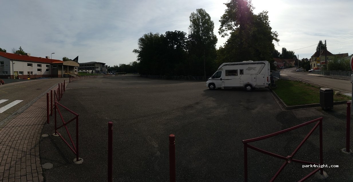 (67320) Drulingen - 3 Place Martzloff — foto 2