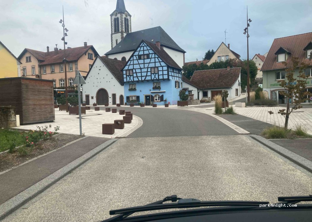(67320) Drulingen - 3 Place Martzloff — foto 3