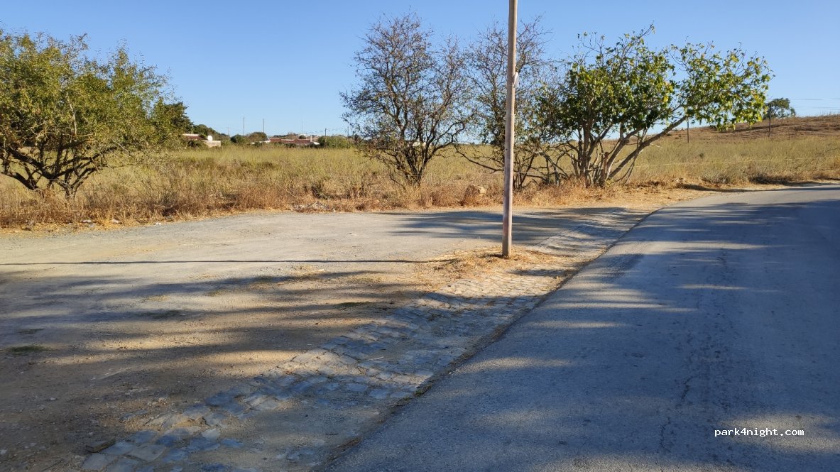 (8600) Lagos - rua Nuno Tristão — foto 2