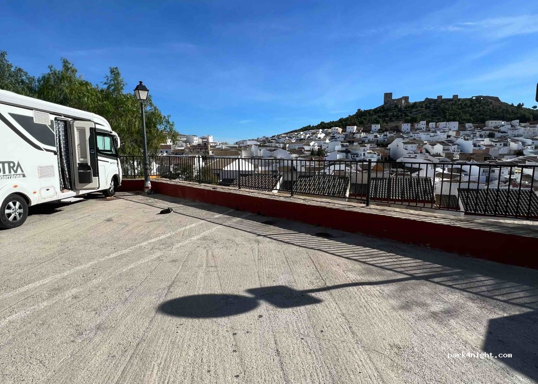 (29327) Teba - 3 Calle Poeta Miguel Hernandez — foto 3