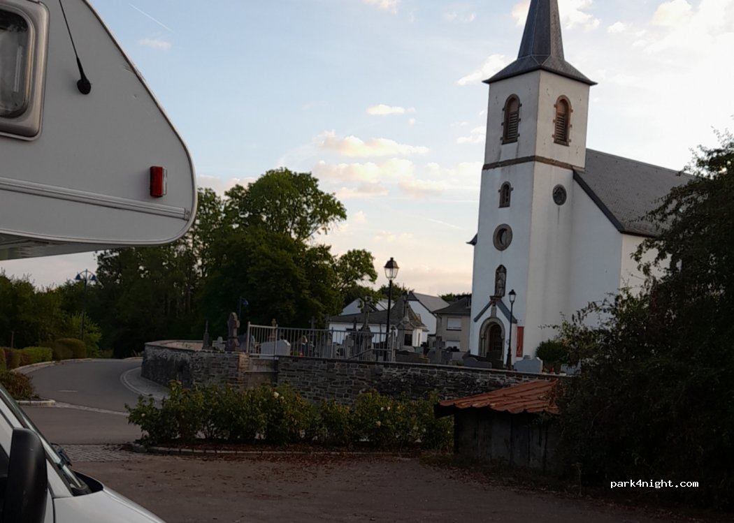 (9990) Wäisswampech - 45 Kiricheneck — foto 3