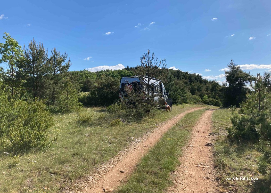 (12230) La Couvertoirade - D185 — foto 3