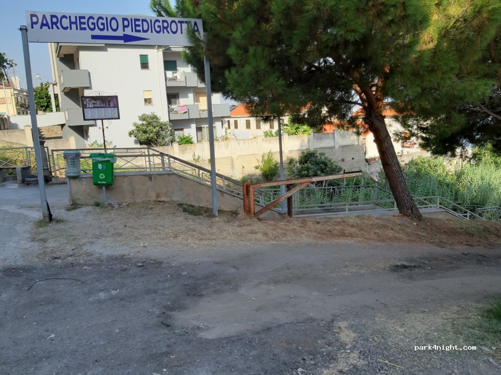 (89812) Pizzo - 986 Via Riviera Prangi — foto