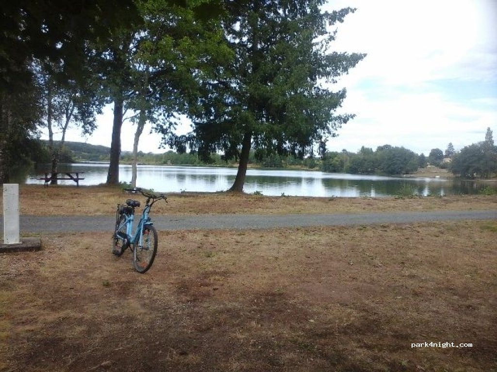 Camping Lac des Arrouettes Le — foto