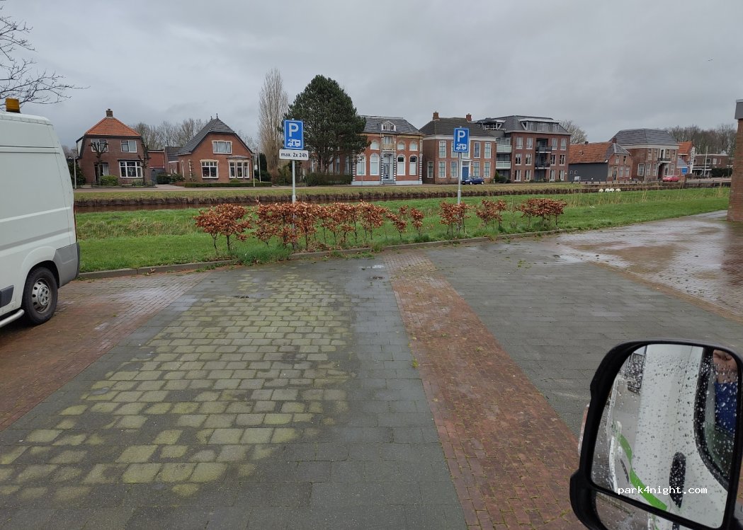 Parking Dorpscentrum De Broeckhof — foto 2