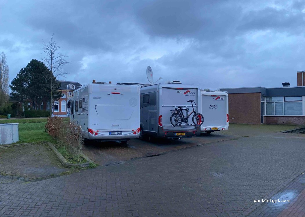 Parking Dorpscentrum De Broeckhof — foto 3