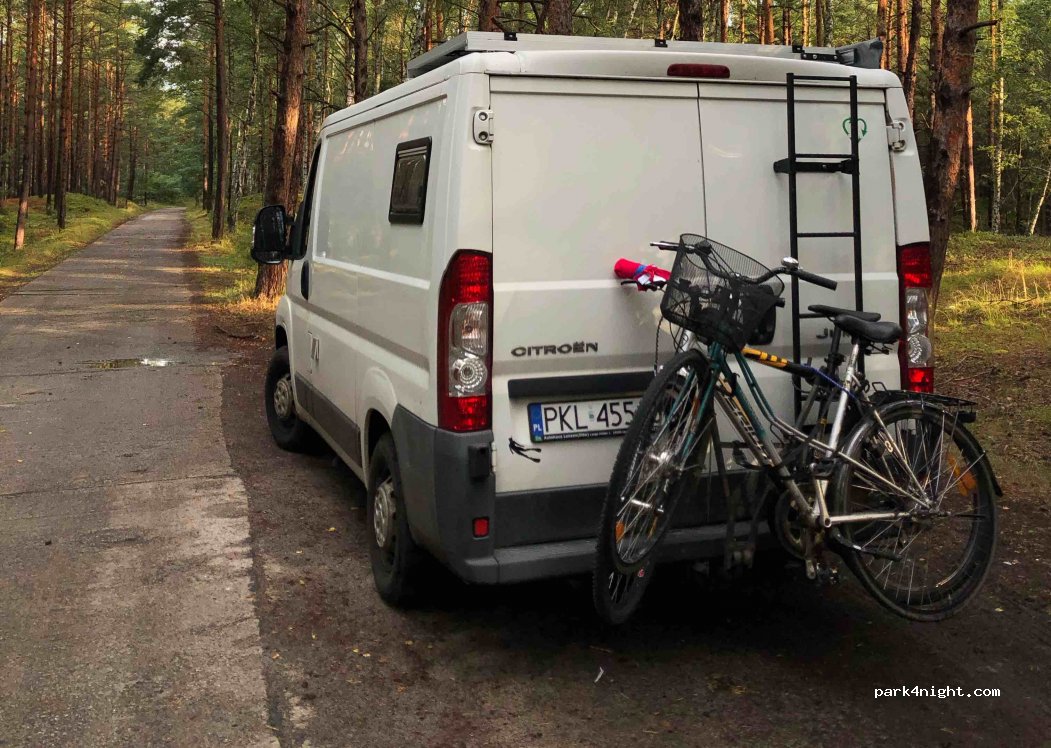 (84-150) Hel - Unnamed Road — foto
