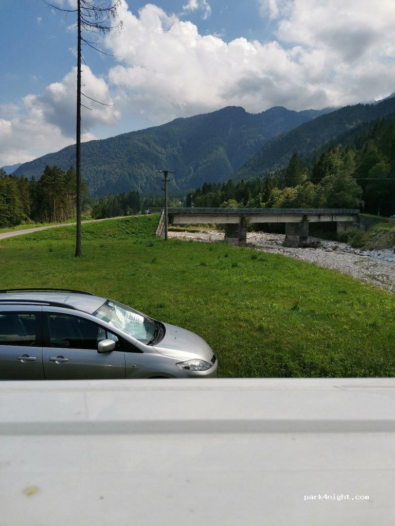 (33024) Forni di sopra - Via Piniei — foto 2