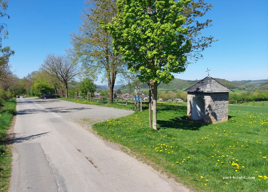 (59846) Sundern (Sauerland) - 8 Zur Wacholderheide — foto 5