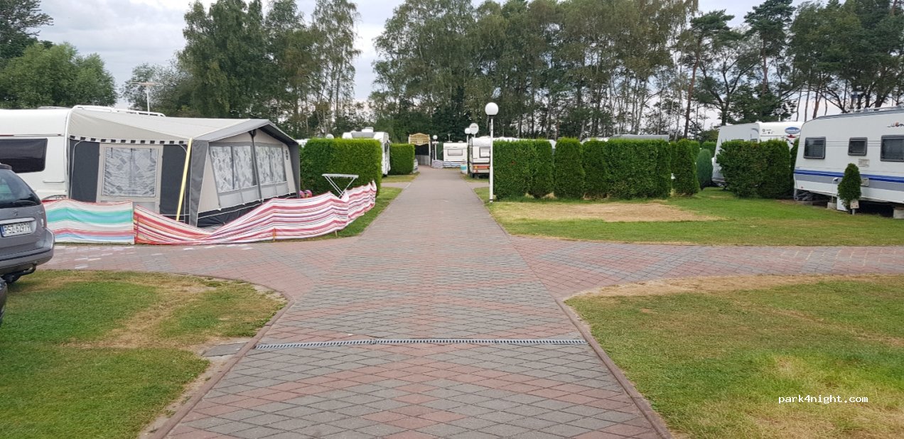 Bursztynowy Brzeg. Pole namiotowe — foto 2