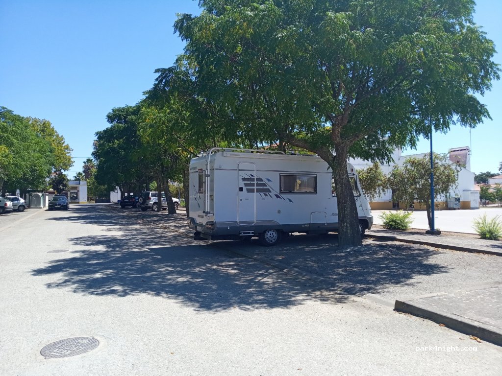 (7920-351) Vila Nova da Baronia - 7 Avenida 1º de Maio — foto