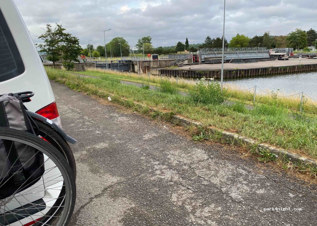 (57970) Kœnigsmacker - Véloroute Charles le Téméraire — foto 3