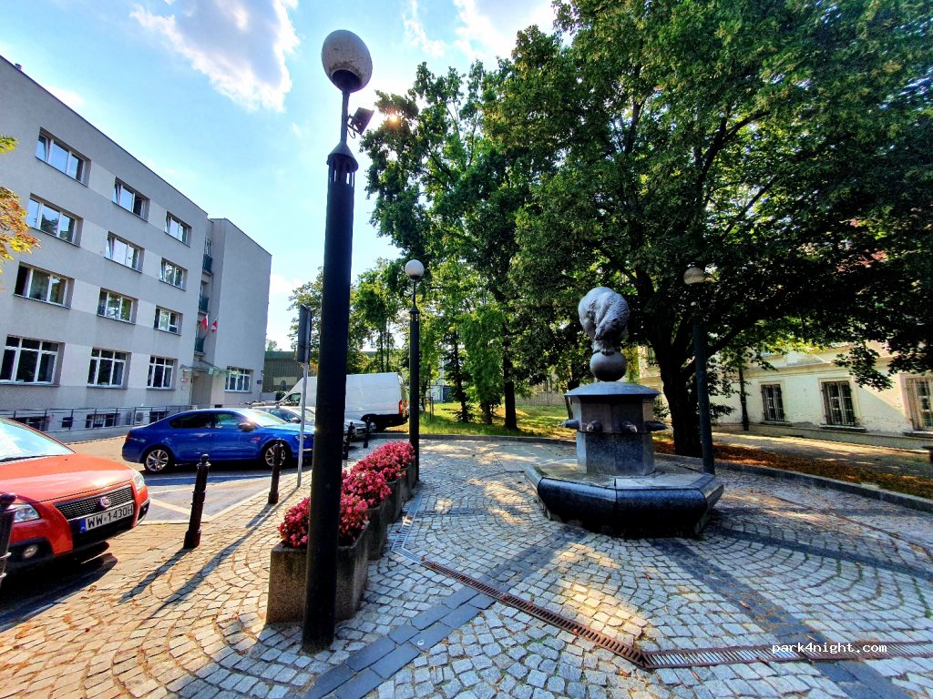 (00) Warszawa - 13 Wójtowska — foto
