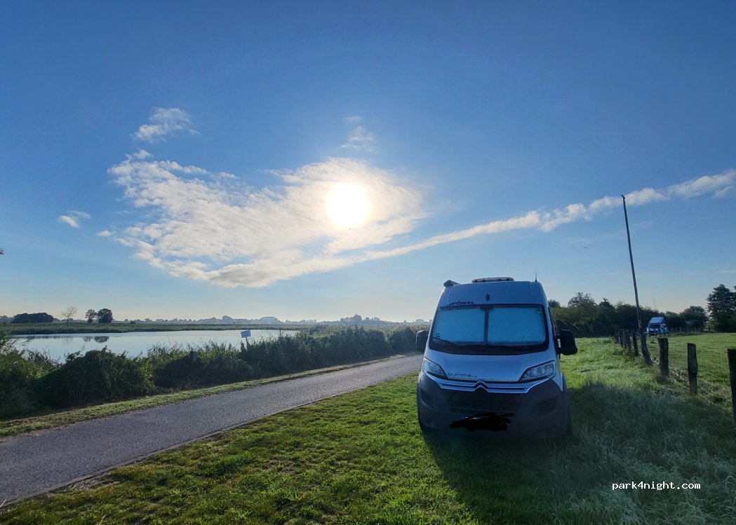 (25489) Haselau - Deichverteidigungsweg — foto 3