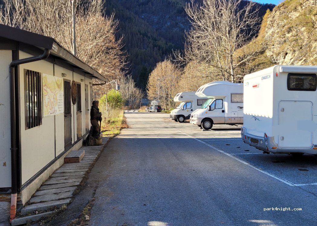 (12020) Casteldelfino - 27 Via Bellino — foto 3