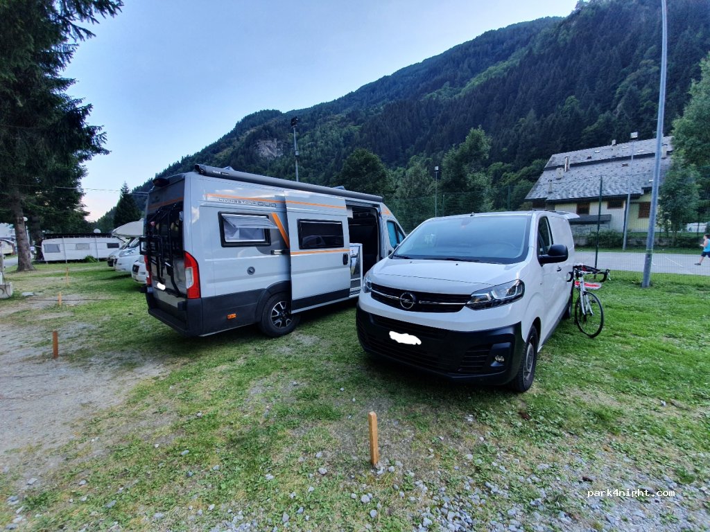 Campodolcino Camping — foto