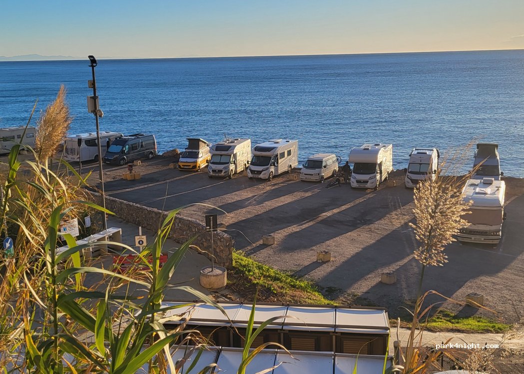 Area Sosta Camper Caprazoppa — foto 5