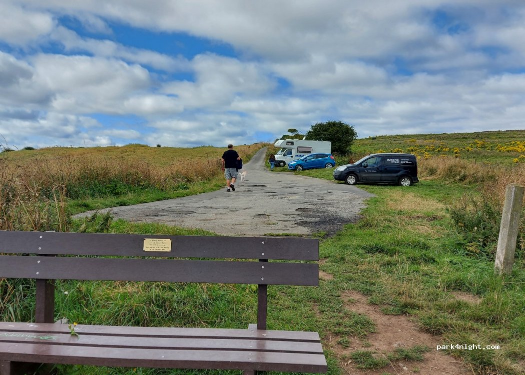 (YO13)  - Salt Pans Road — foto 2